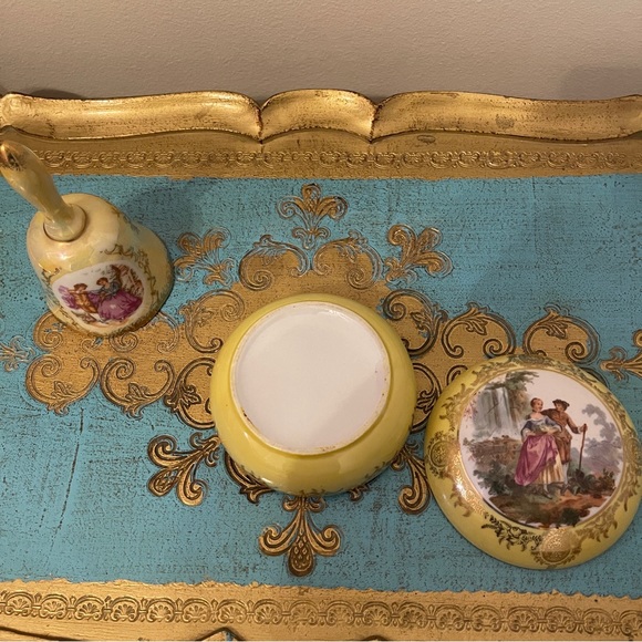 Trinket dish + bell - Picture 4 of 9